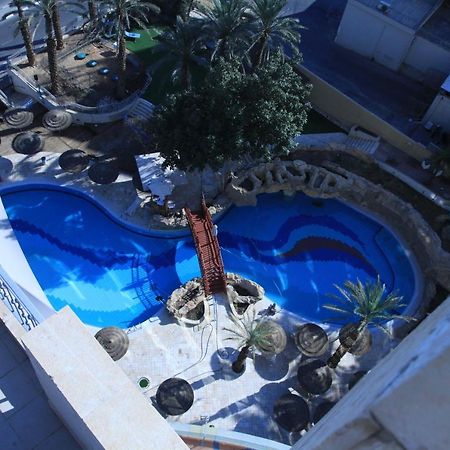 Royal Dead Sea - Hotel & Spa 에인 보켁 외부 사진